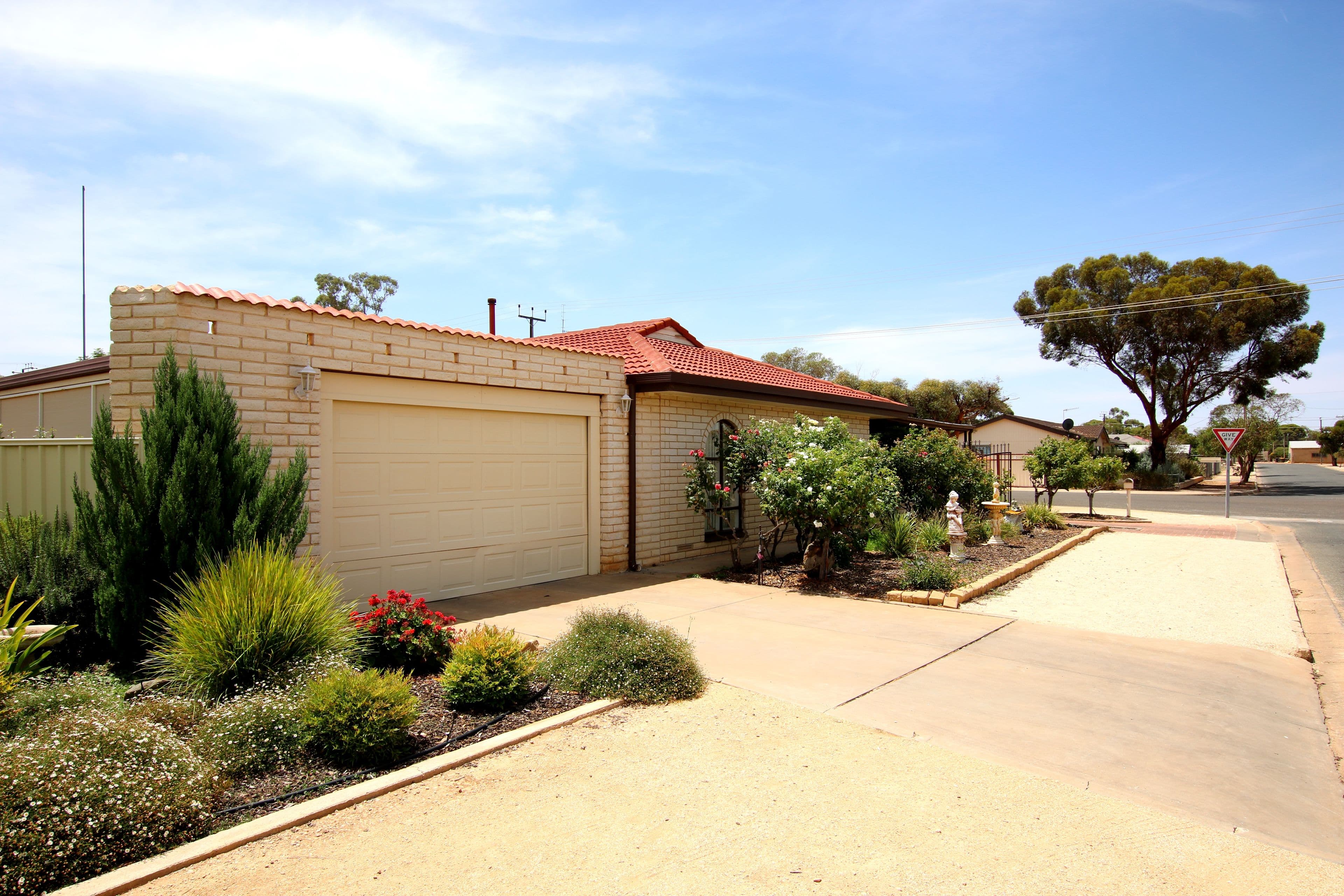31 Hawdon Street, Barmera SA 5345, Barmera - Thumbnail 2