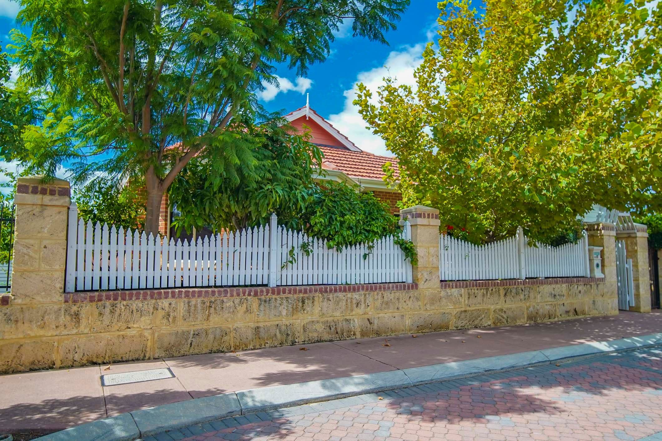 11 Brooking Street, South Guildford WA 6055, South Guildford - Thumbnail 3