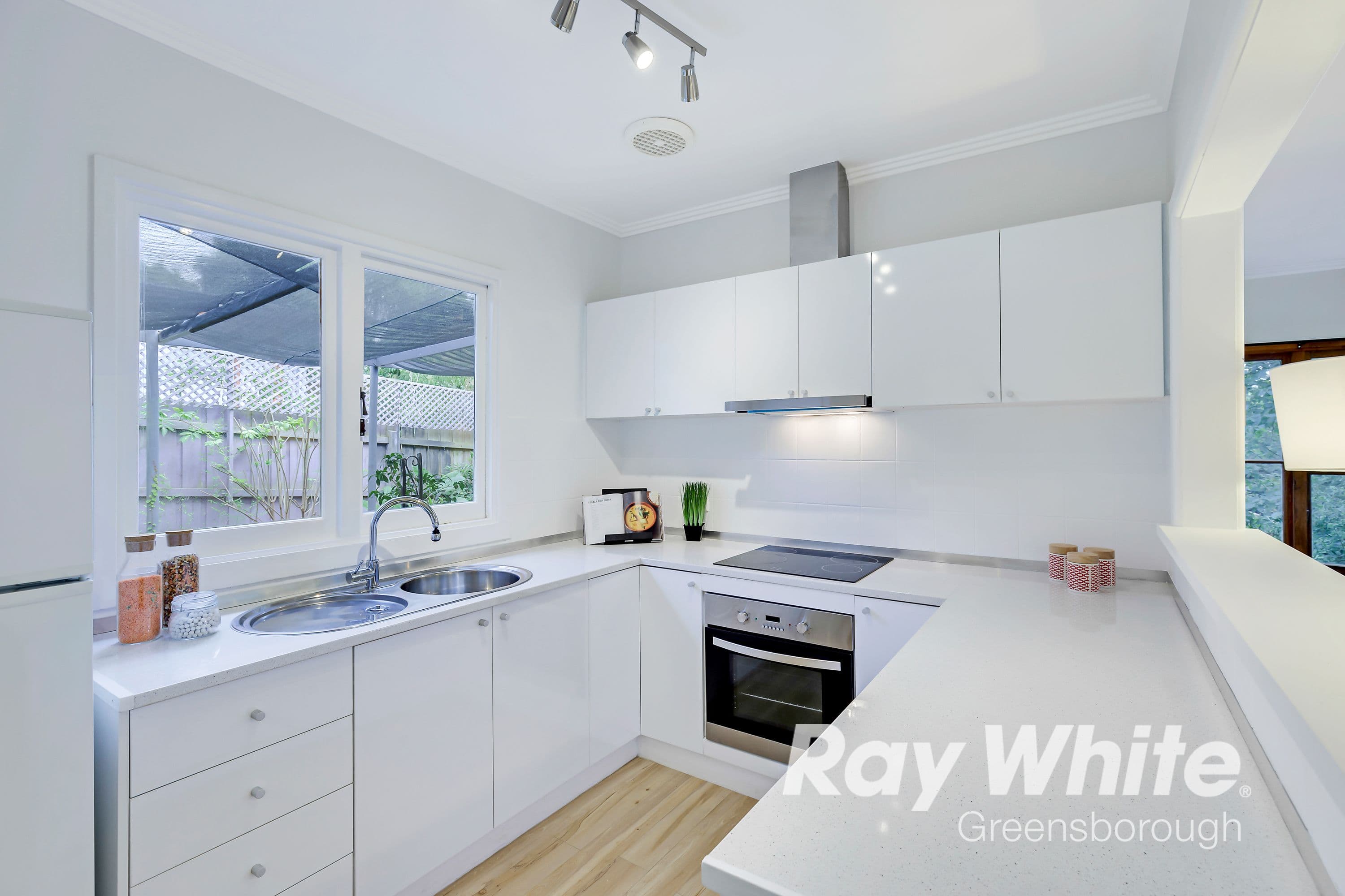 19 Paterson Crescent, Greensborough VIC 3088, Greensborough - Thumbnail 7