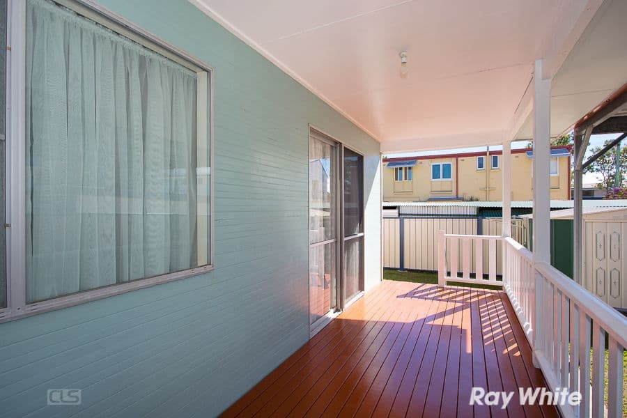 29 Palm Avenue, BONGAREE QLD 4507, Bongaree - Thumbnail 5