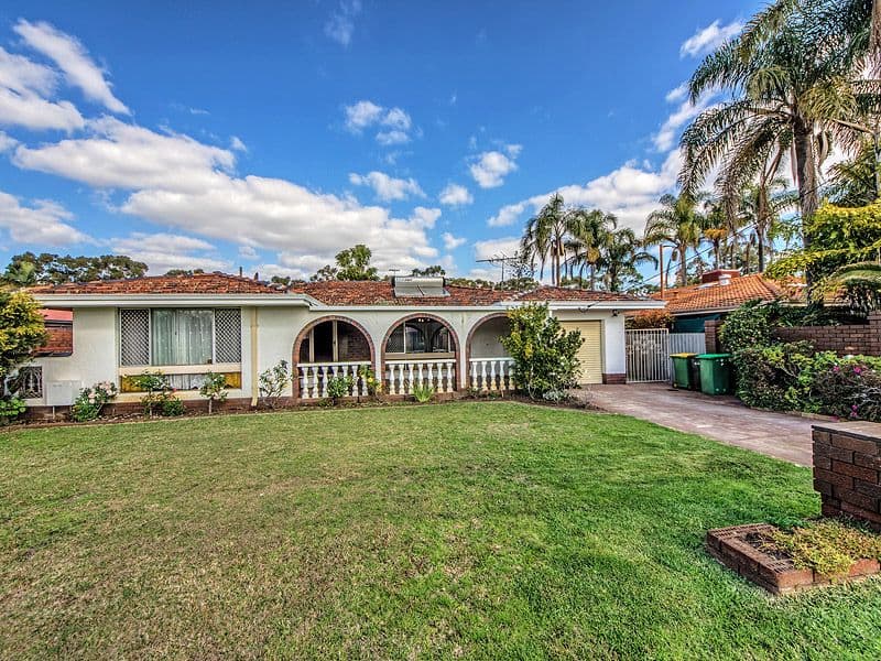 32 Babington Crescent, Bayswater WA 6053, Bayswater - Thumbnail 2