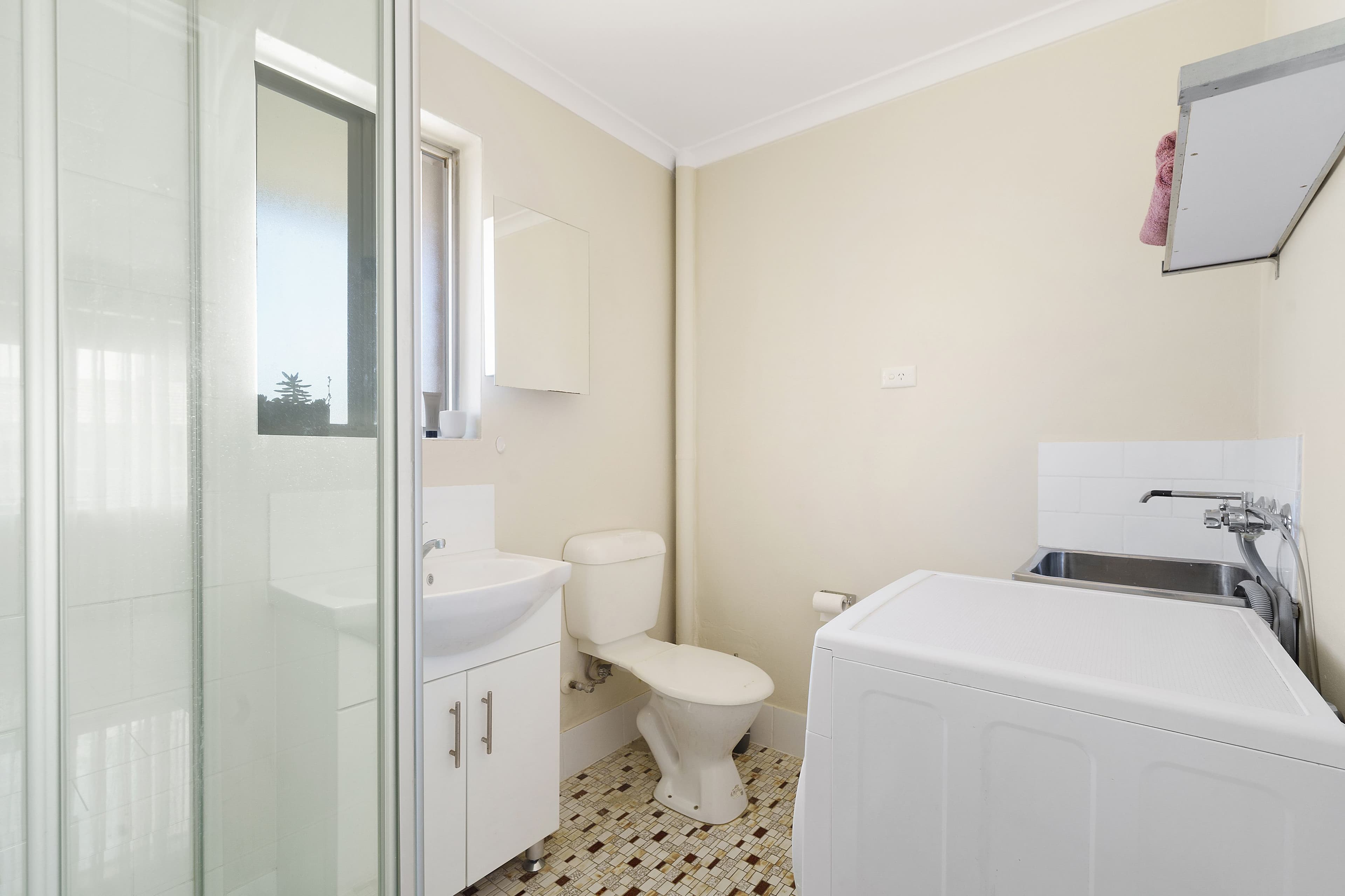 2 Donald Road, Queanbeyan NSW 2620, Queanbeyan - Thumbnail 6