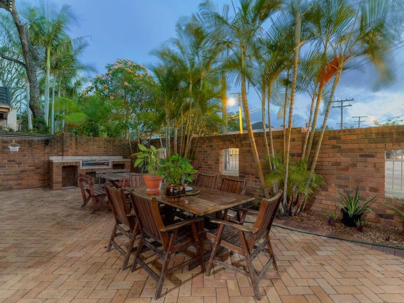 2 Thynne Avenue, Norman Park QLD 4170, Norman Park - Thumbnail 2