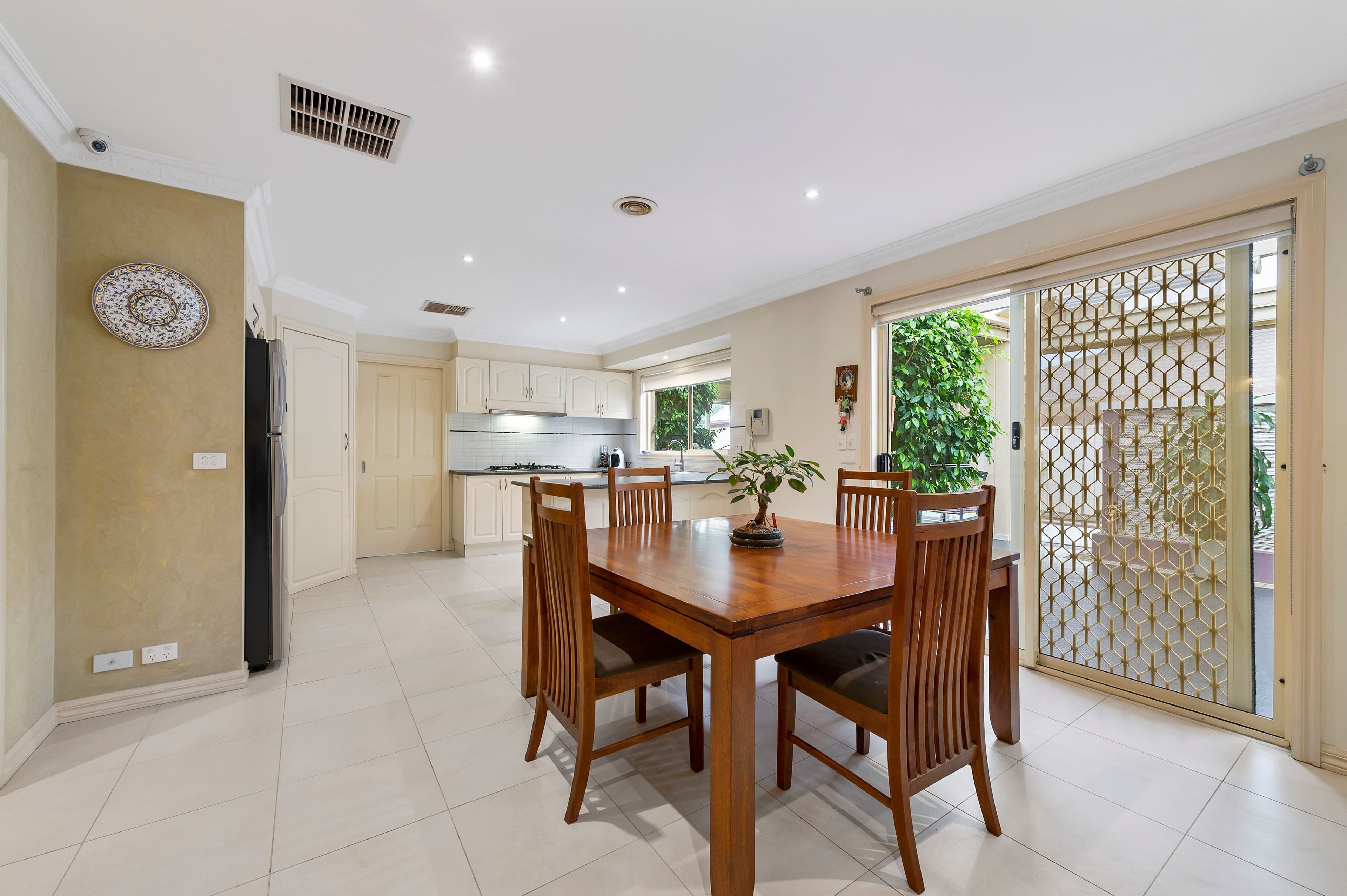 23 Diamond Drive, Werribee VIC 3030, Werribee - Thumbnail 4