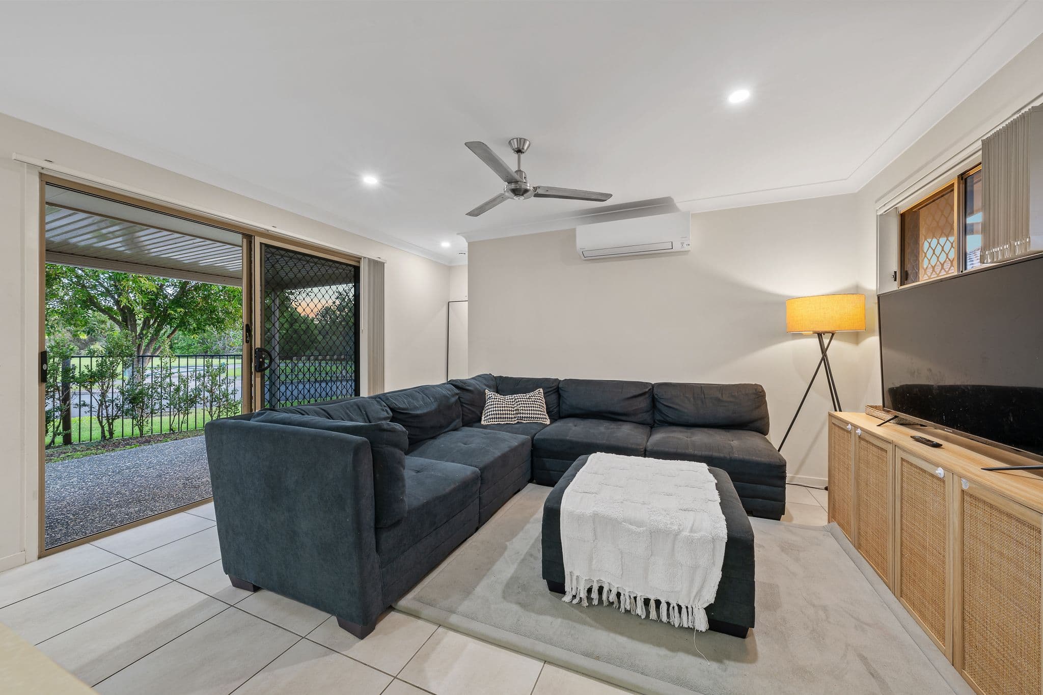 54 Milbrook Crescent, Pimpama QLD 4209, Pimpama - Thumbnail 2