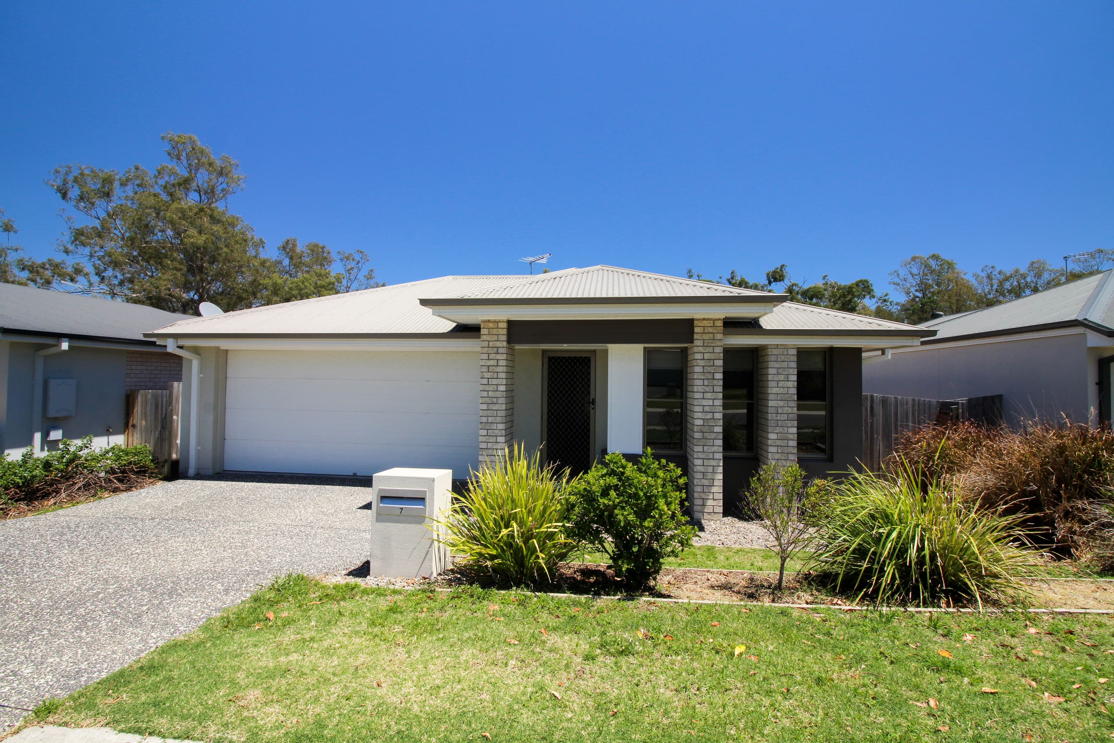 7 Hirono Close, Leichhardt QLD 4305, Leichhardt - Image 1