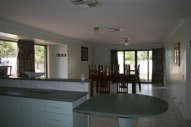 23 Madison Terrace, ROMA QLD 4455, Roma - Thumbnail 5