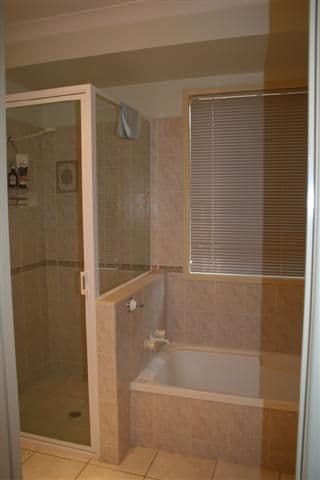 23 Madison Terrace, ROMA QLD 4455, Roma - Thumbnail 7