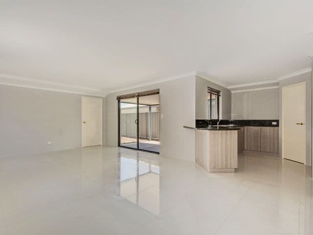 9 Charlton Way, BRABHAM WA 6055, Brabham - Thumbnail 2