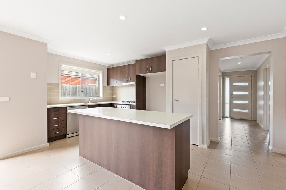206 Bethany Road, Tarneit VIC 3029, Tarneit - Thumbnail 2