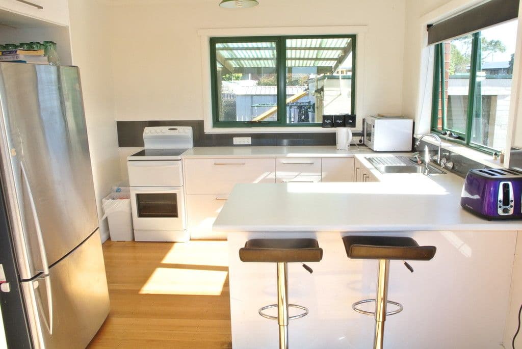 10 Grandview Avenue, Park Grove TAS 7320, Park Grove - Thumbnail 2