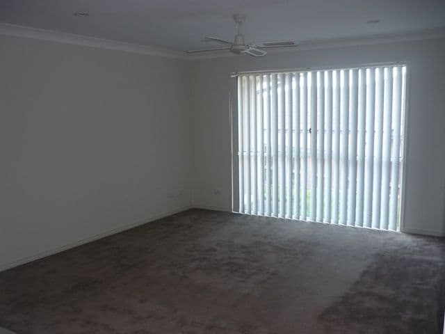 28 Melissa Street, UPPER COOMERA QLD 4209, Upper Coomera - Thumbnail 5