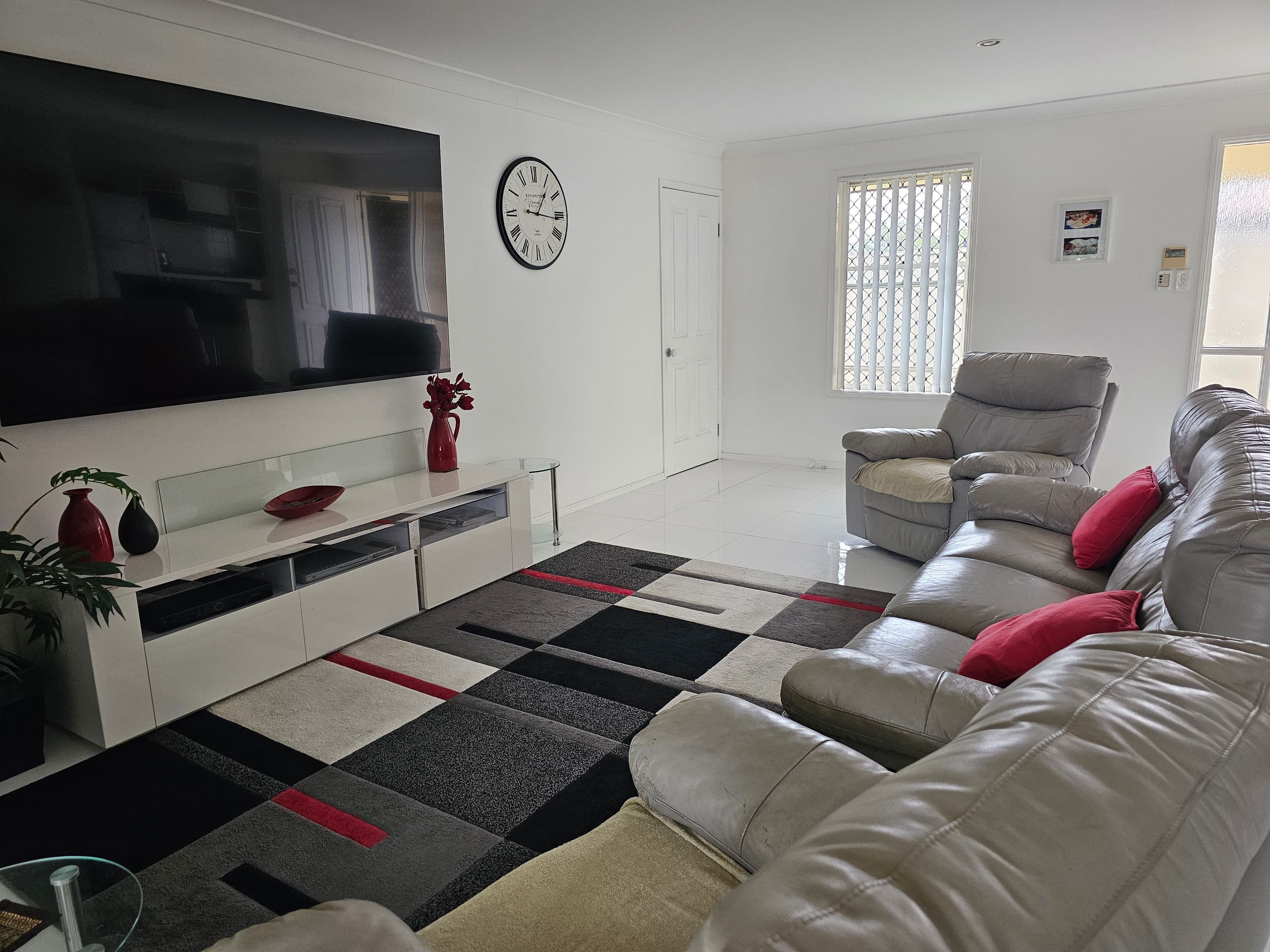 9 Foxhill Place, Banora Point NSW 2486, Banora Point - Thumbnail 2