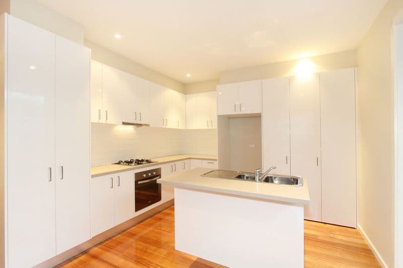 14 Hiscock Street, CHADSTONE VIC 3148, Chadstone - Thumbnail 4