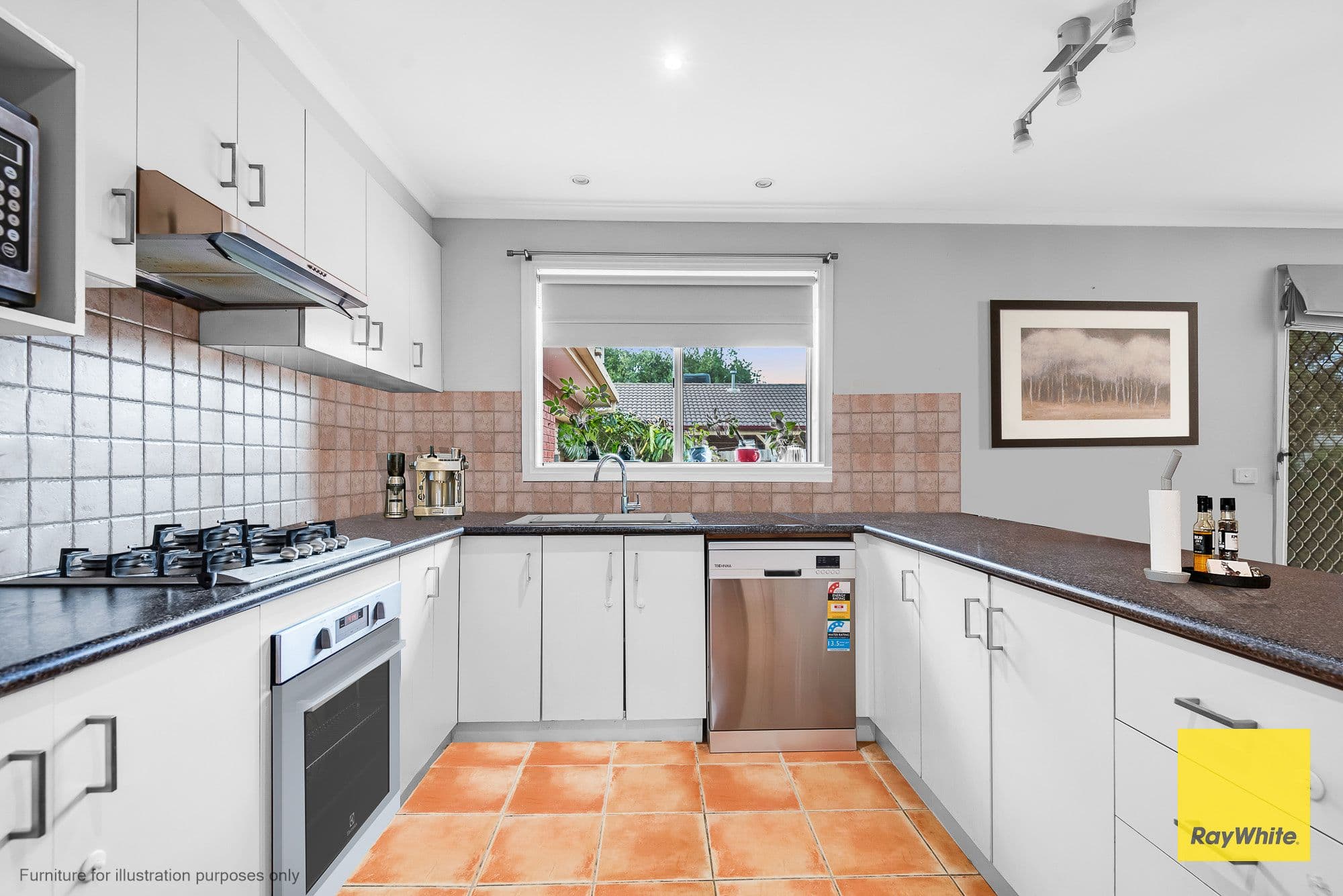 18 Fifeshire Drive, Hoppers Crossing VIC 3029, Hoppers Crossing - Thumbnail 4