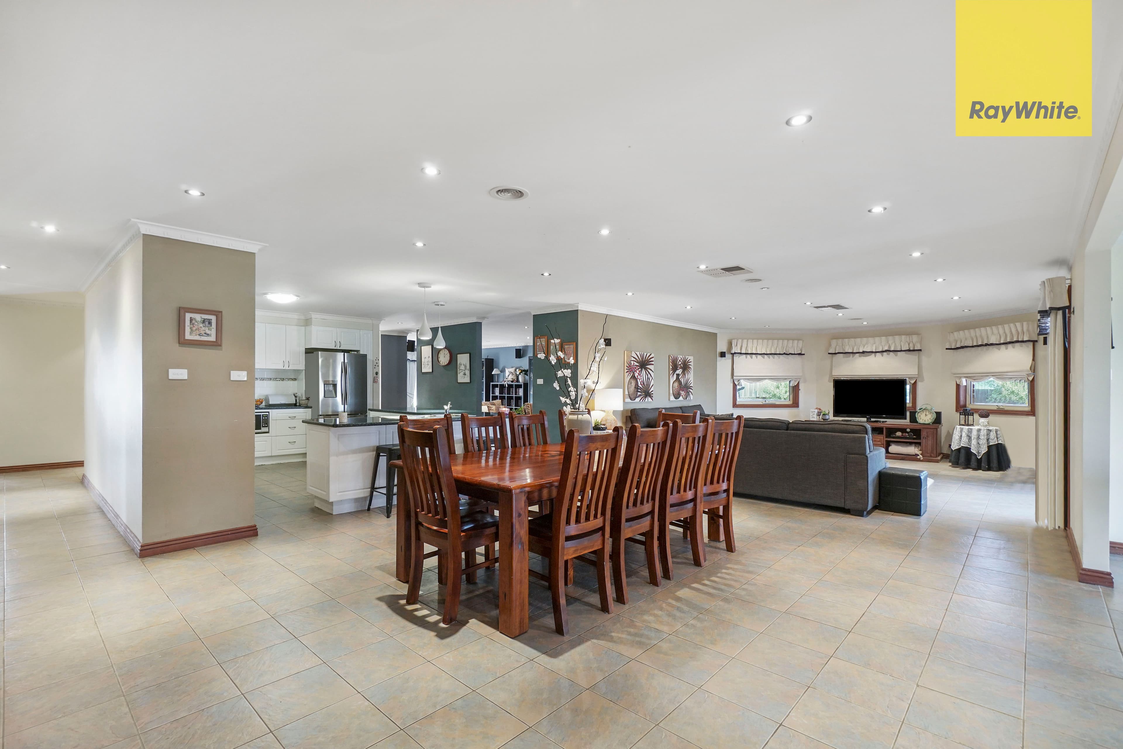 20 Runnymeade Lane, Brookfield VIC 3338, Brookfield - Thumbnail 4