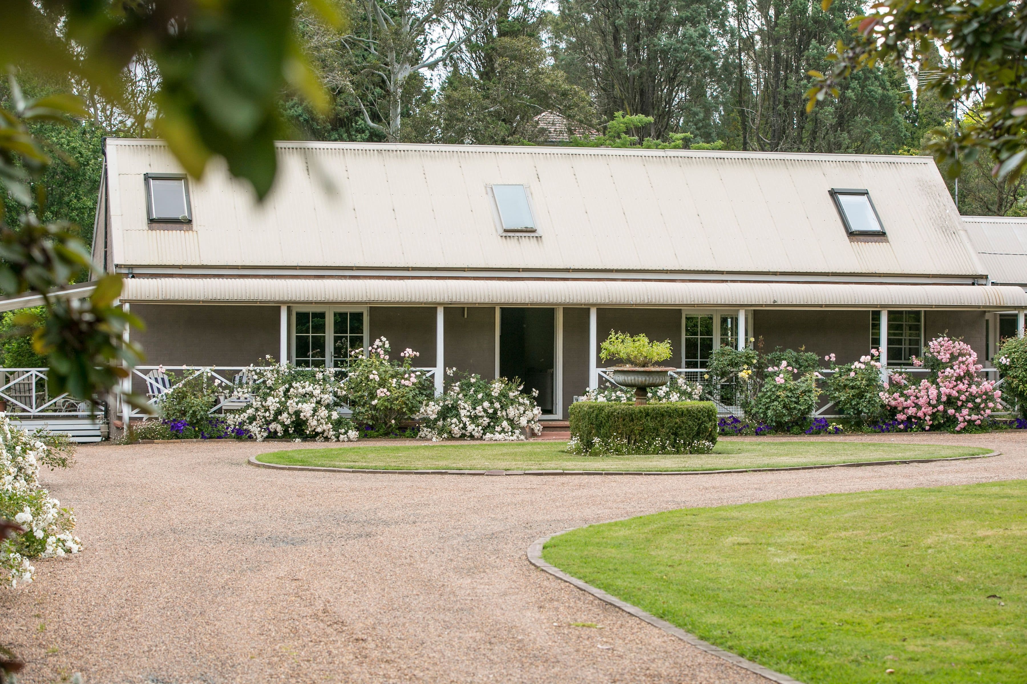 9 Greyleaves Avenue, Burradoo - Thumbnail 3