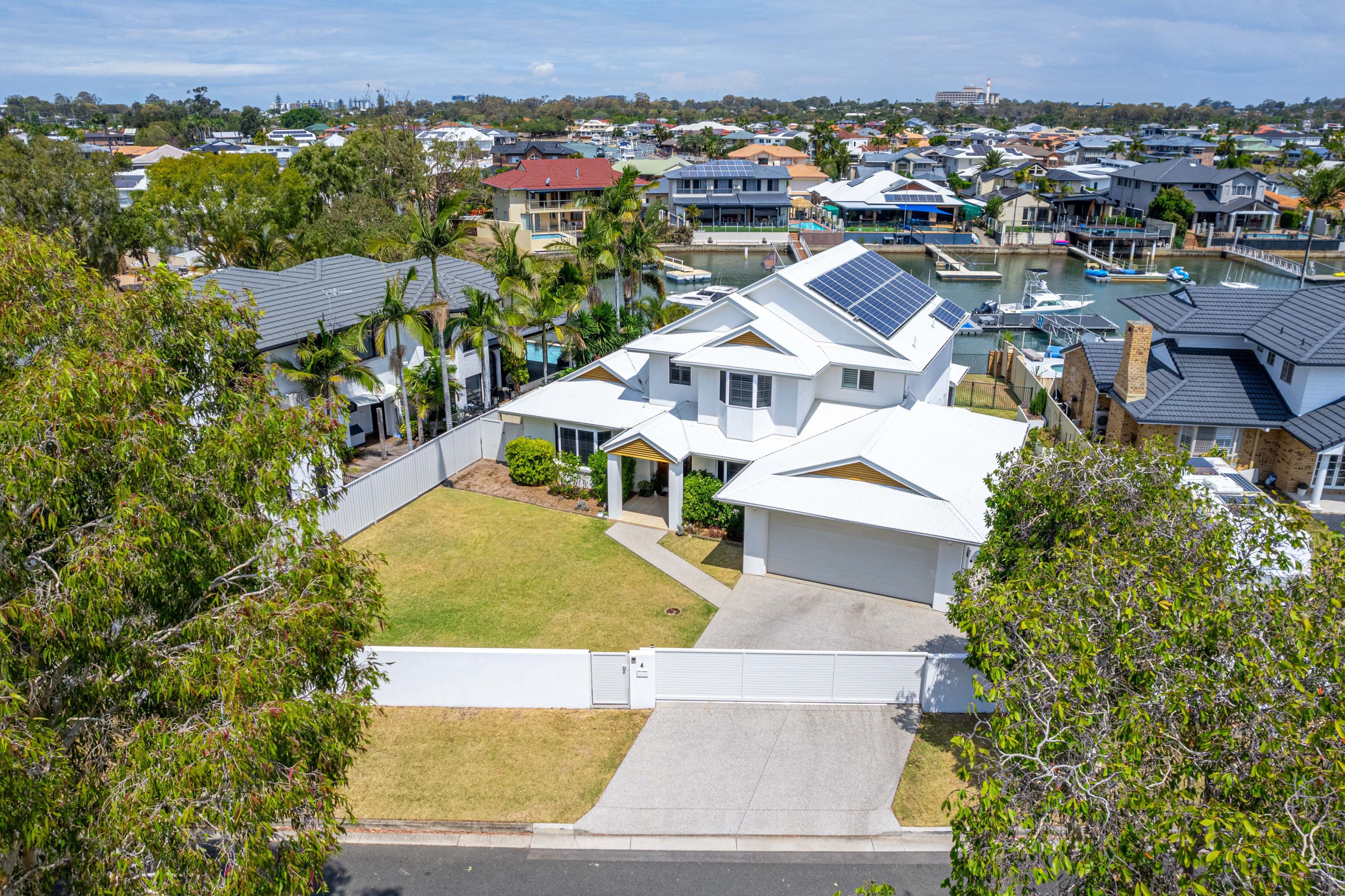 4 Resolute Court, Newport QLD 4020, Newport - Image 1