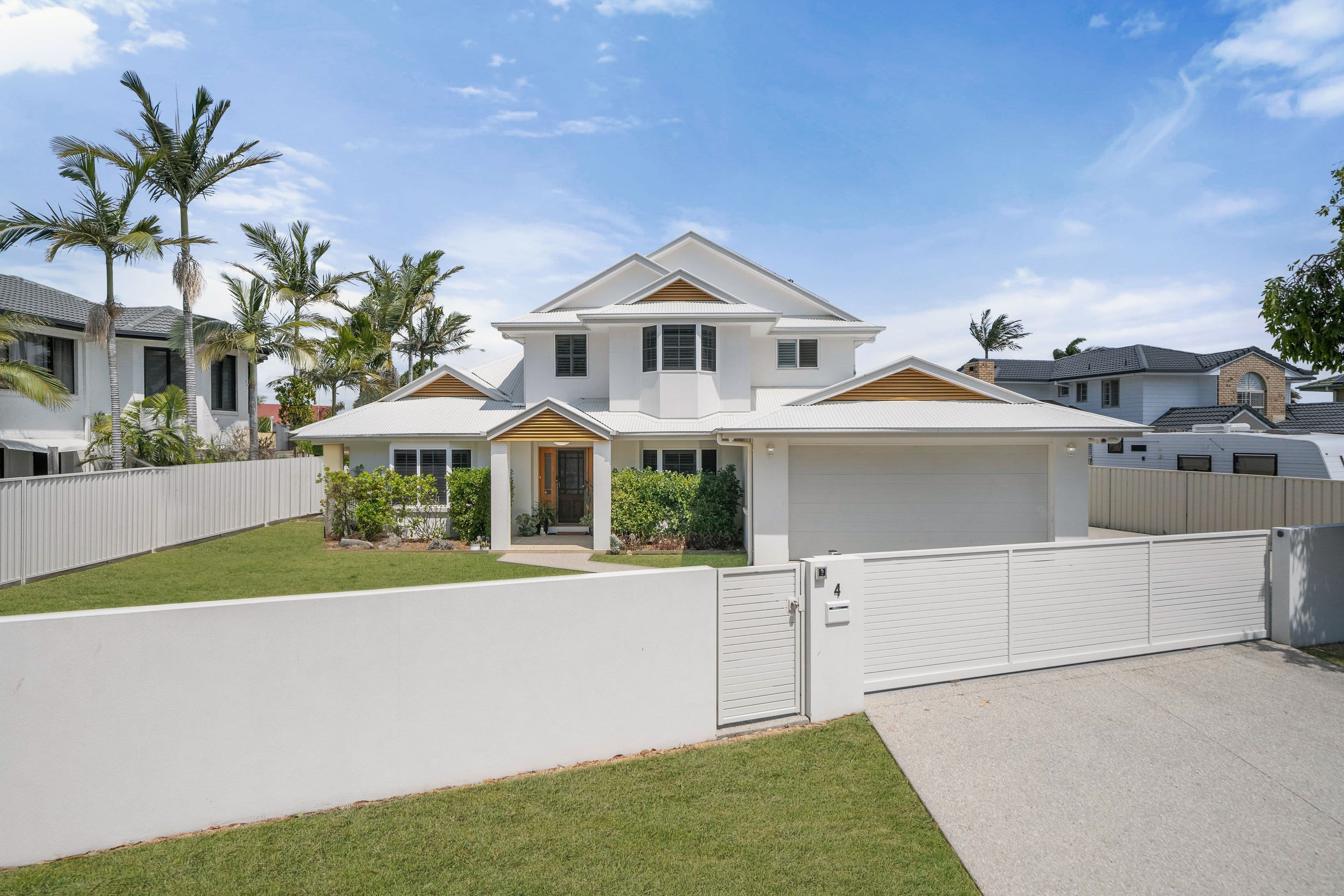 4 Resolute Court, Newport QLD 4020, Newport - Thumbnail 2