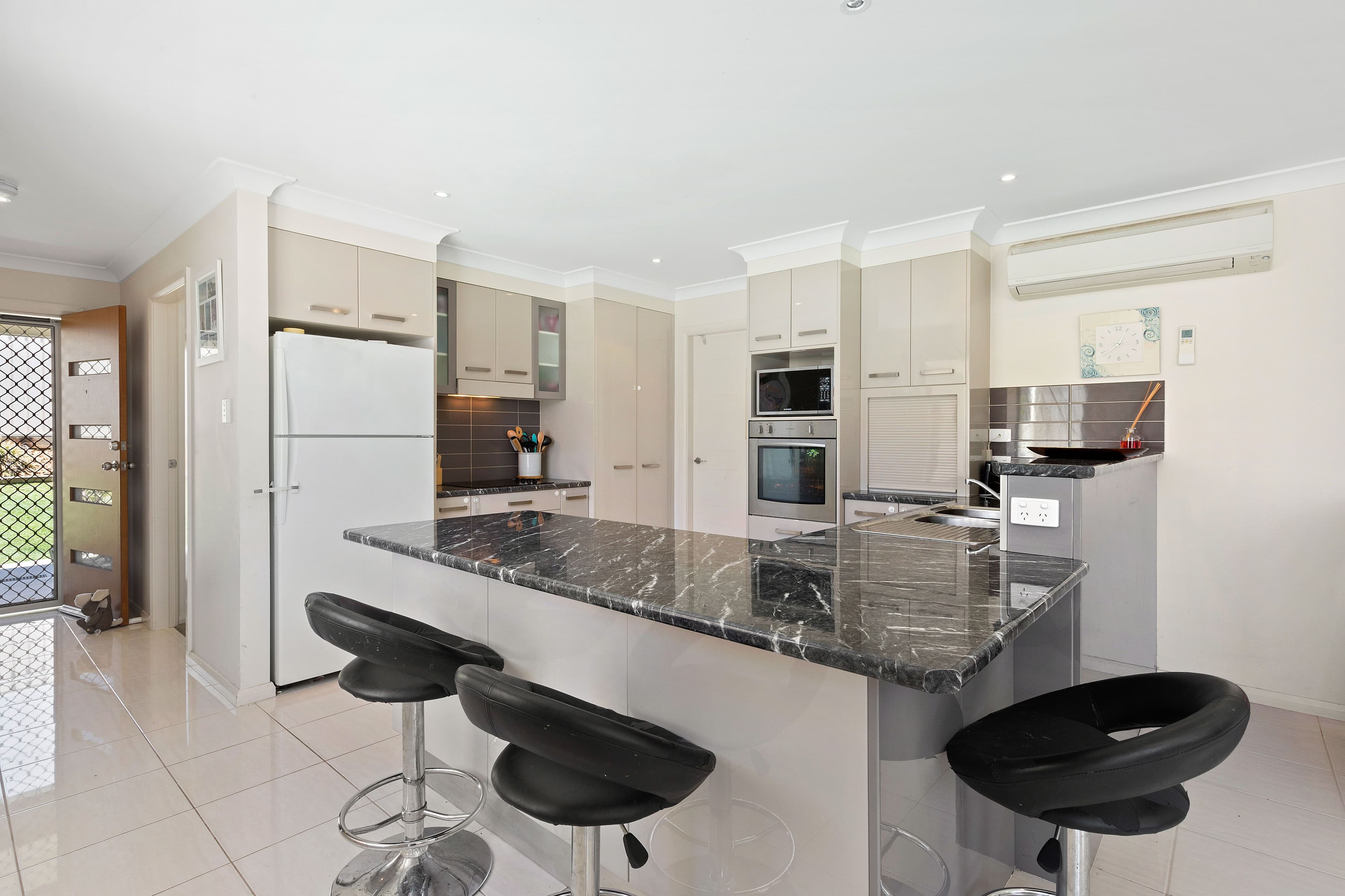 16 Rivergum Drive, Port Macquarie - Thumbnail 3