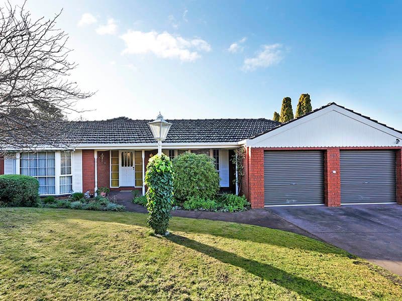 25 Remony Avenue, Highton VIC 3216, Highton - Thumbnail 2