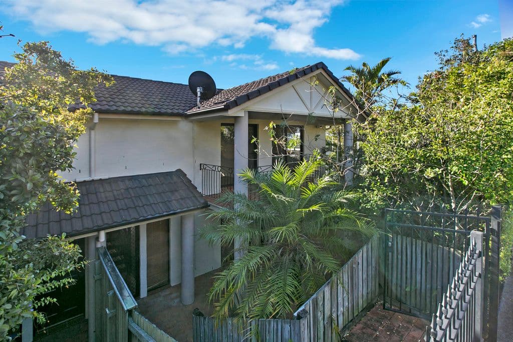 10 Mcilwraith Avenue, BALMORAL QLD 4171, Balmoral - Thumbnail 3