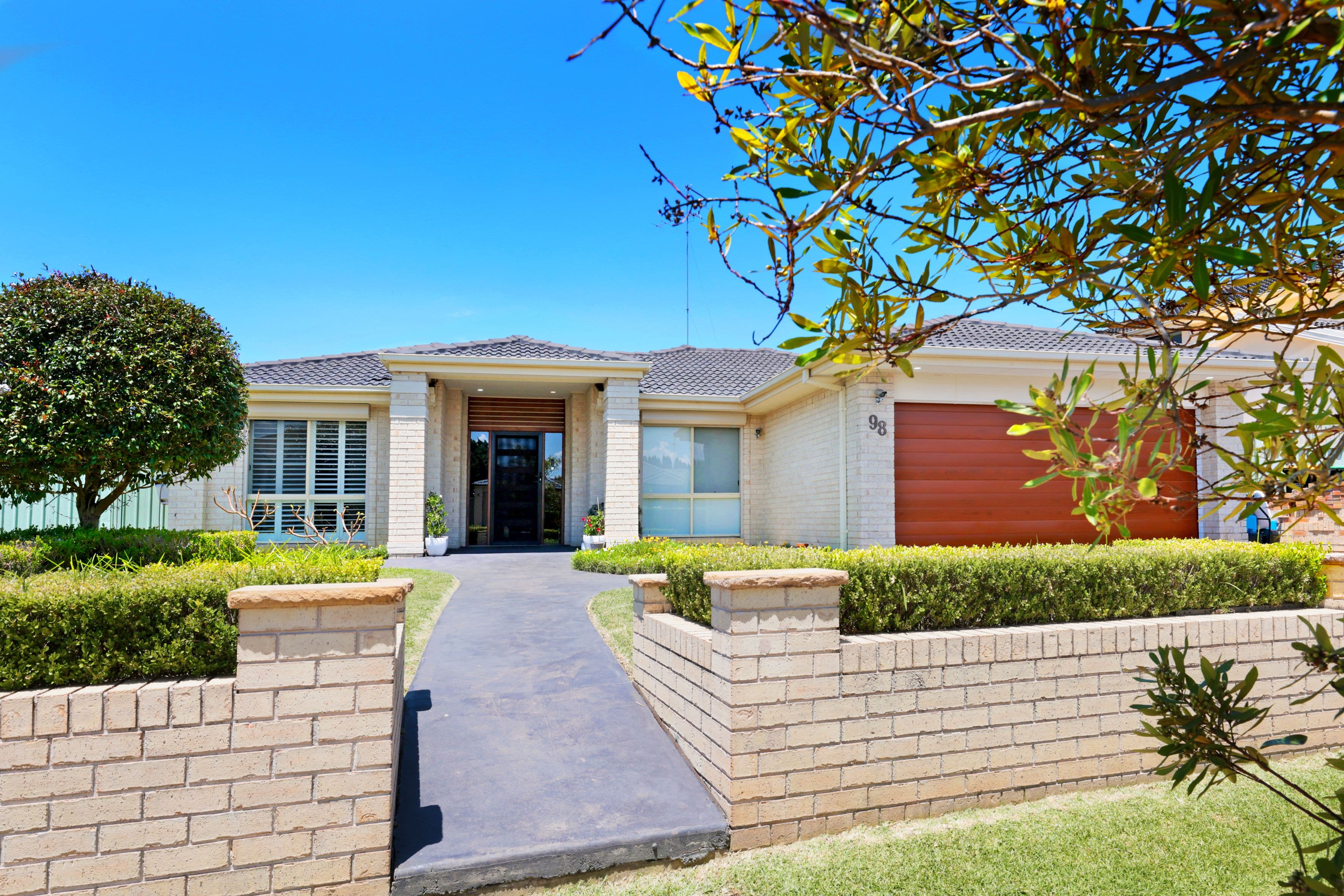 98 Glengarry Drive, Glenmore Park NSW 2745, Glenmore Park - Thumbnail 2