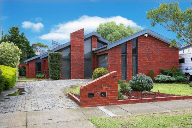 31 Prince Albert Crescent, TAYLORS LAKES VIC 3038, Taylors Lakes - Image 1