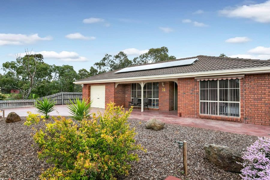 14 Walsingham Crescent, KURUNJANG VIC 3337, Kurunjang - Image 1