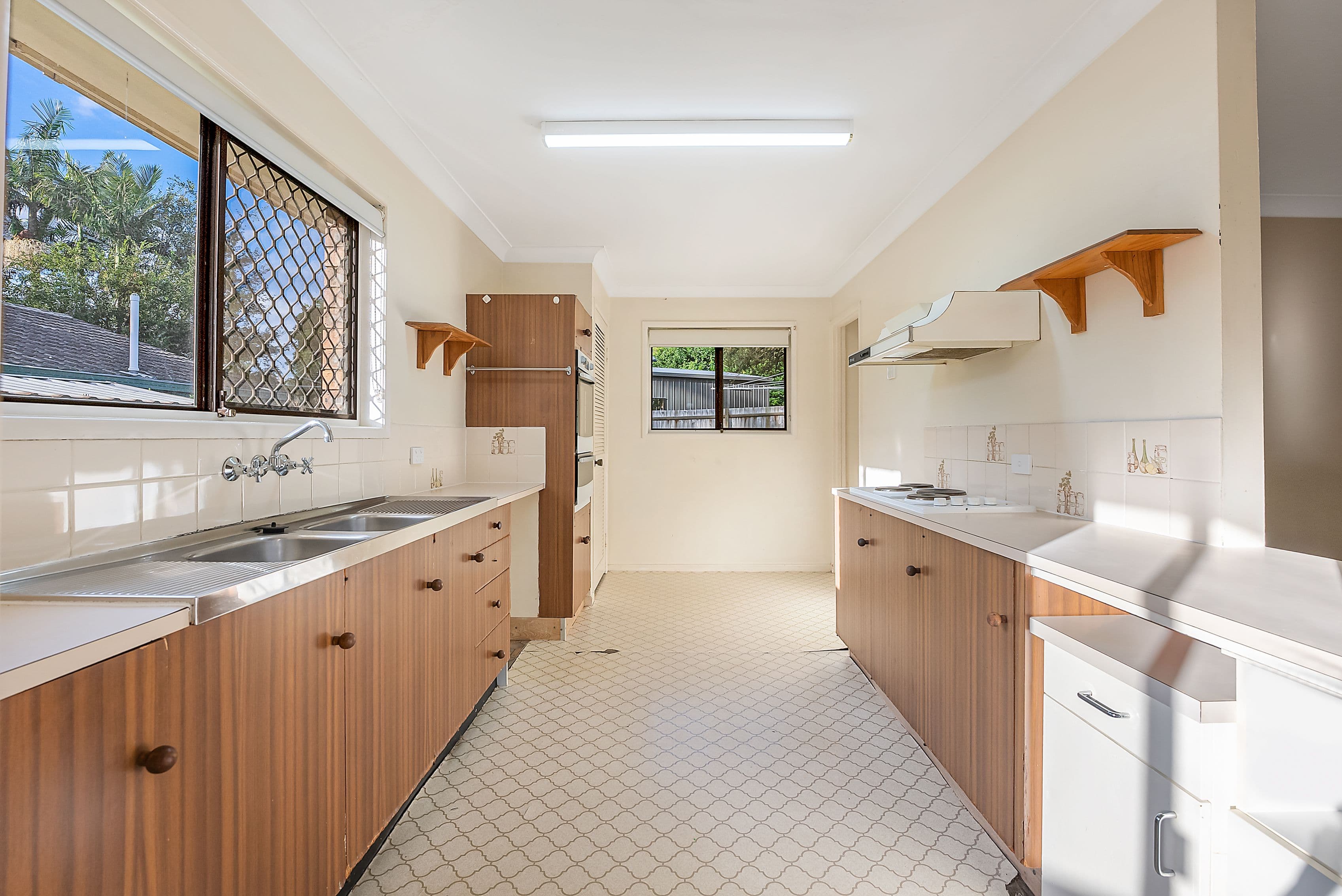 12 Valiant Crescent, Strathpine QLD 4500, Strathpine - Thumbnail 4