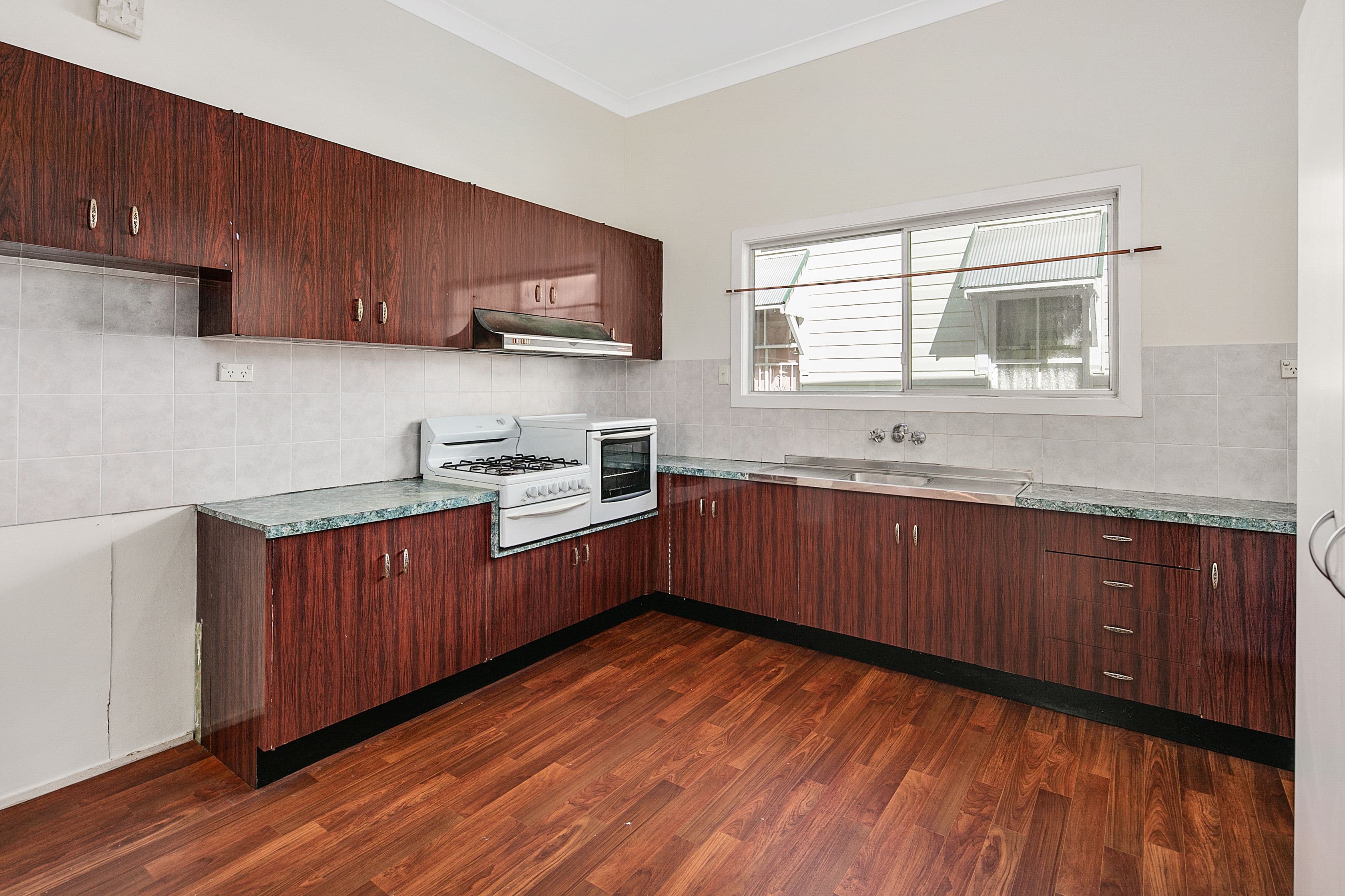 68 Deighton Road, Dutton Park QLD 4102, Dutton Park - Thumbnail 3