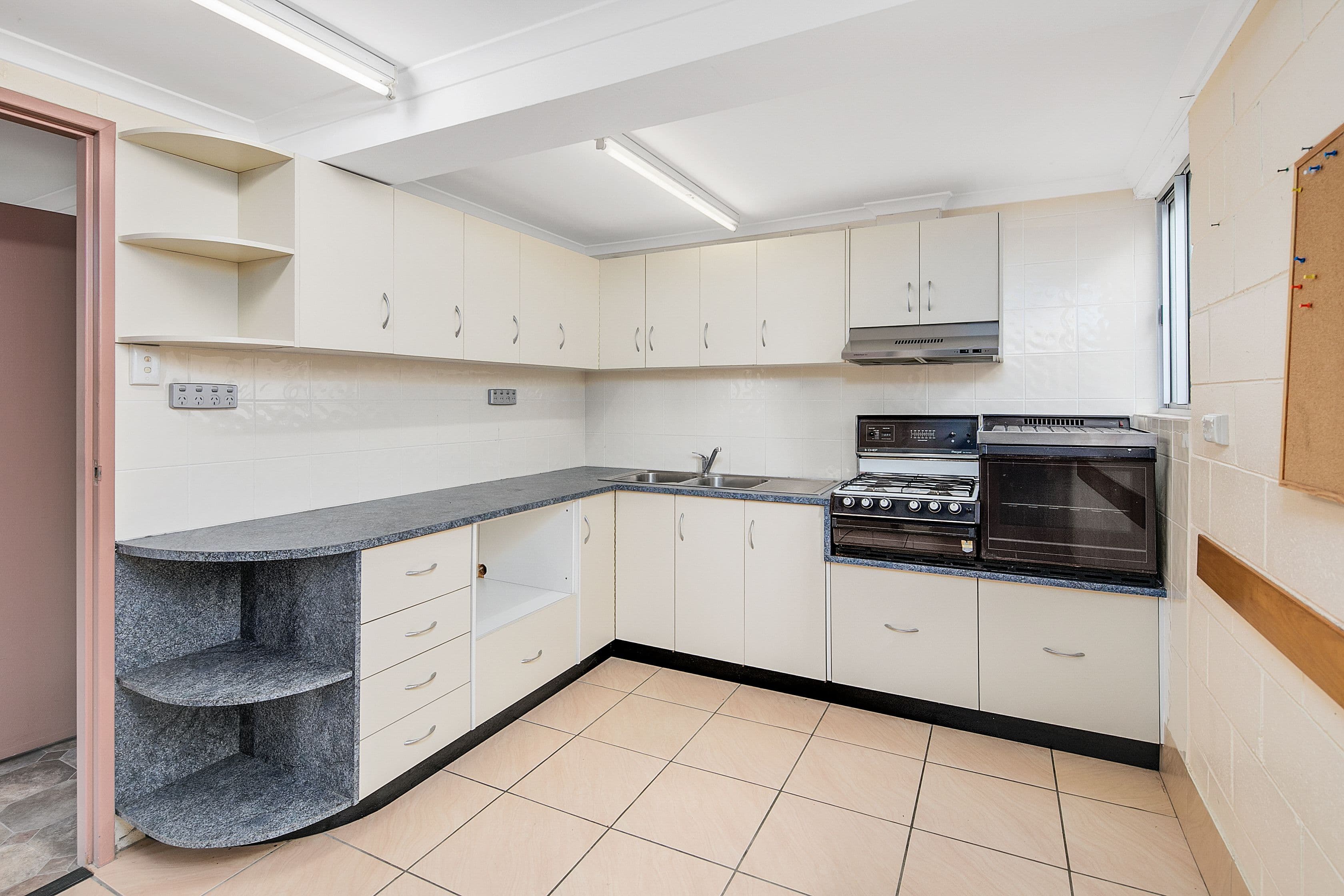 68 Deighton Road, Dutton Park QLD 4102, Dutton Park - Thumbnail 5