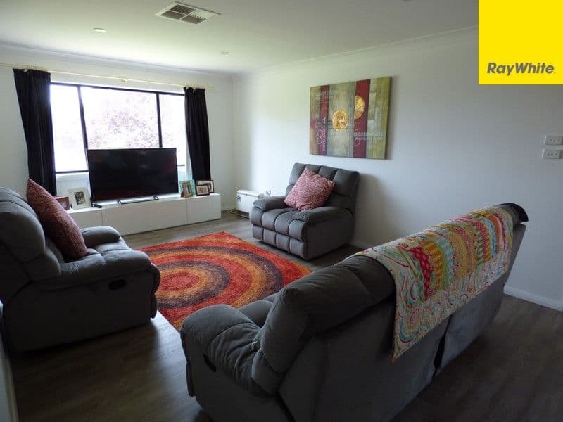 16 Chelsea Crescent, Forbes - Thumbnail 3