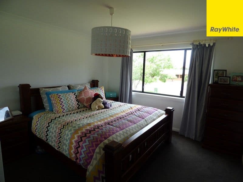 16 Chelsea Crescent, Forbes - Thumbnail 6