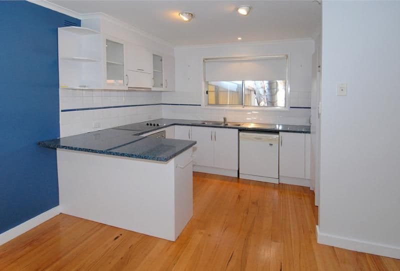 52 Elmhurst Road, GLADSTONE PARK VIC 3043, Gladstone Park - Thumbnail 2