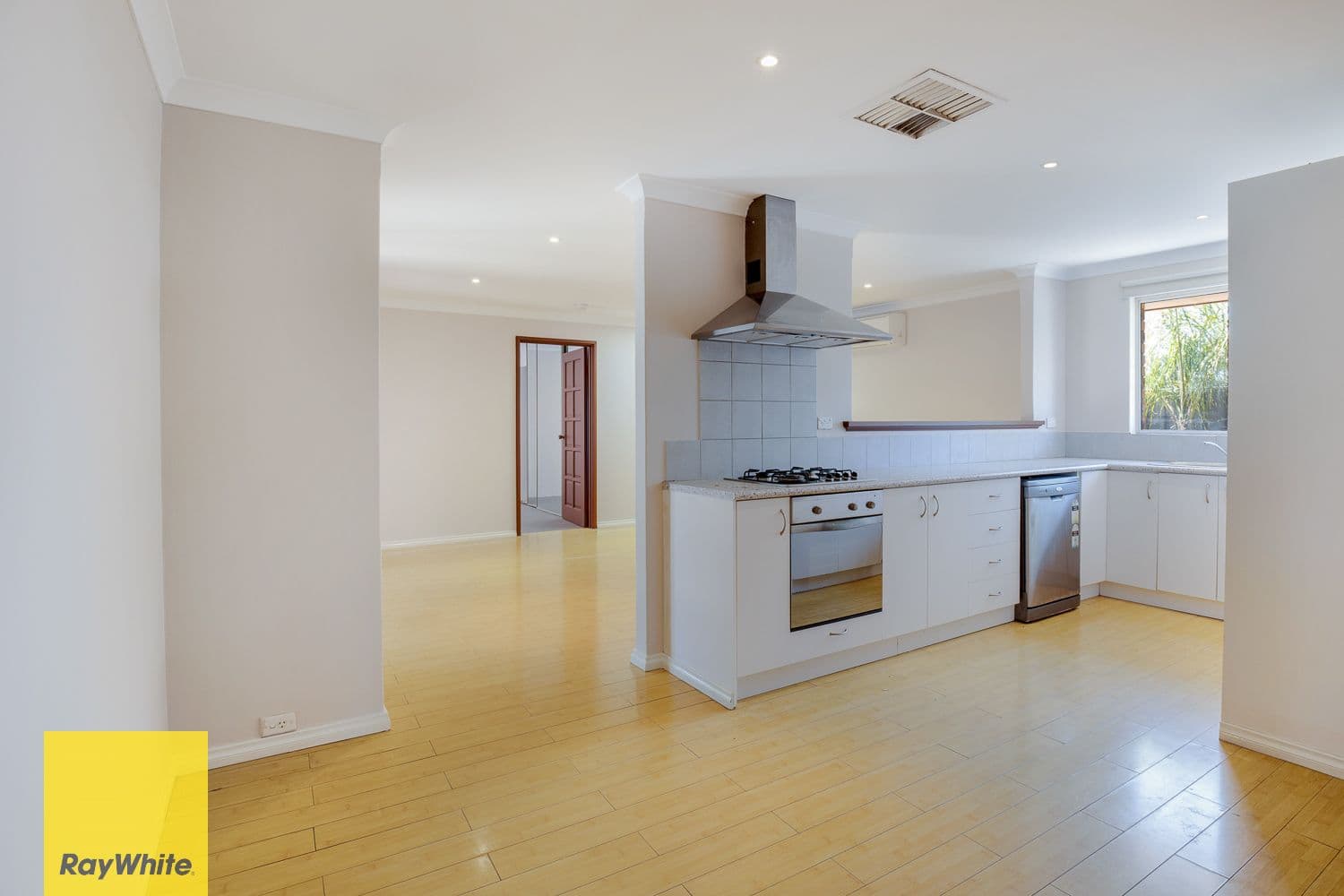 102 Maguire Avenue, Beechboro WA 6063, Beechboro - Thumbnail 8