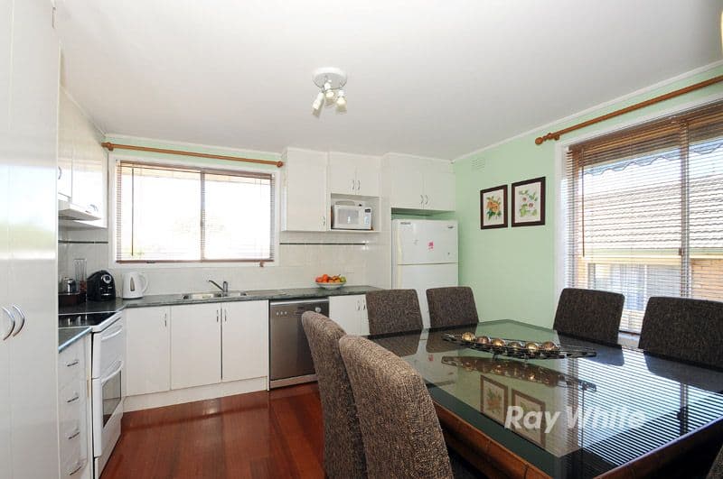40 Kingswood Crescent, NOBLE PARK NORTH VIC 3174, Noble Park North - Thumbnail 2