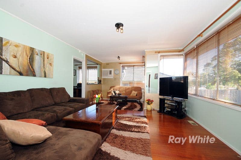 40 Kingswood Crescent, NOBLE PARK NORTH VIC 3174, Noble Park North - Thumbnail 3