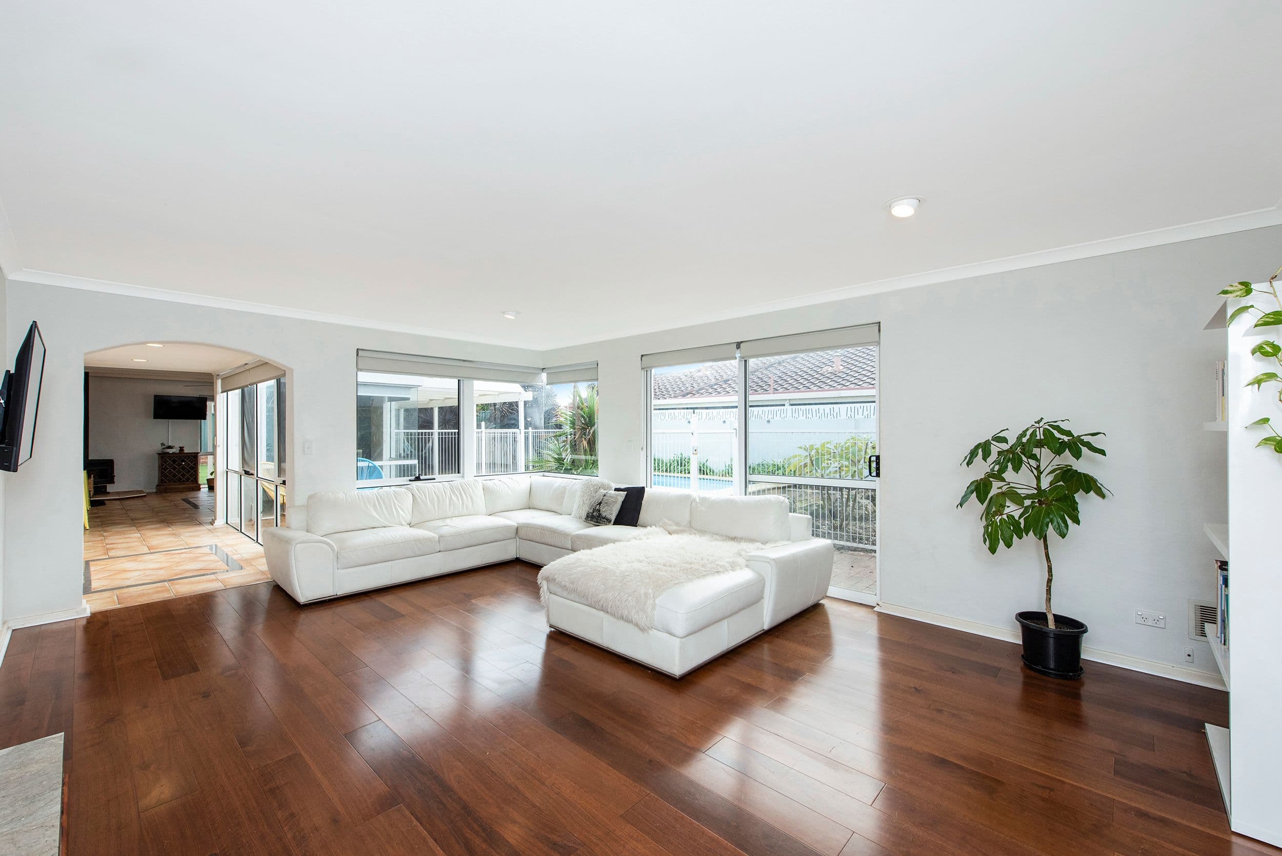 9 Cumberland Way, Waikiki WA 6169, Waikiki - Thumbnail 5