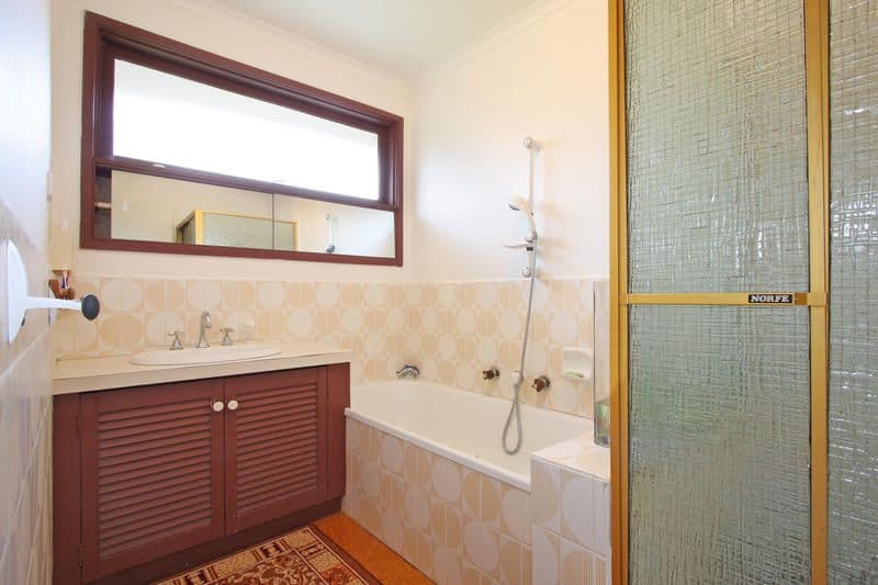 18 Demavend Drive, Tamborine Mountain, QLD, 4272, Tamborine Mountain - Thumbnail 7