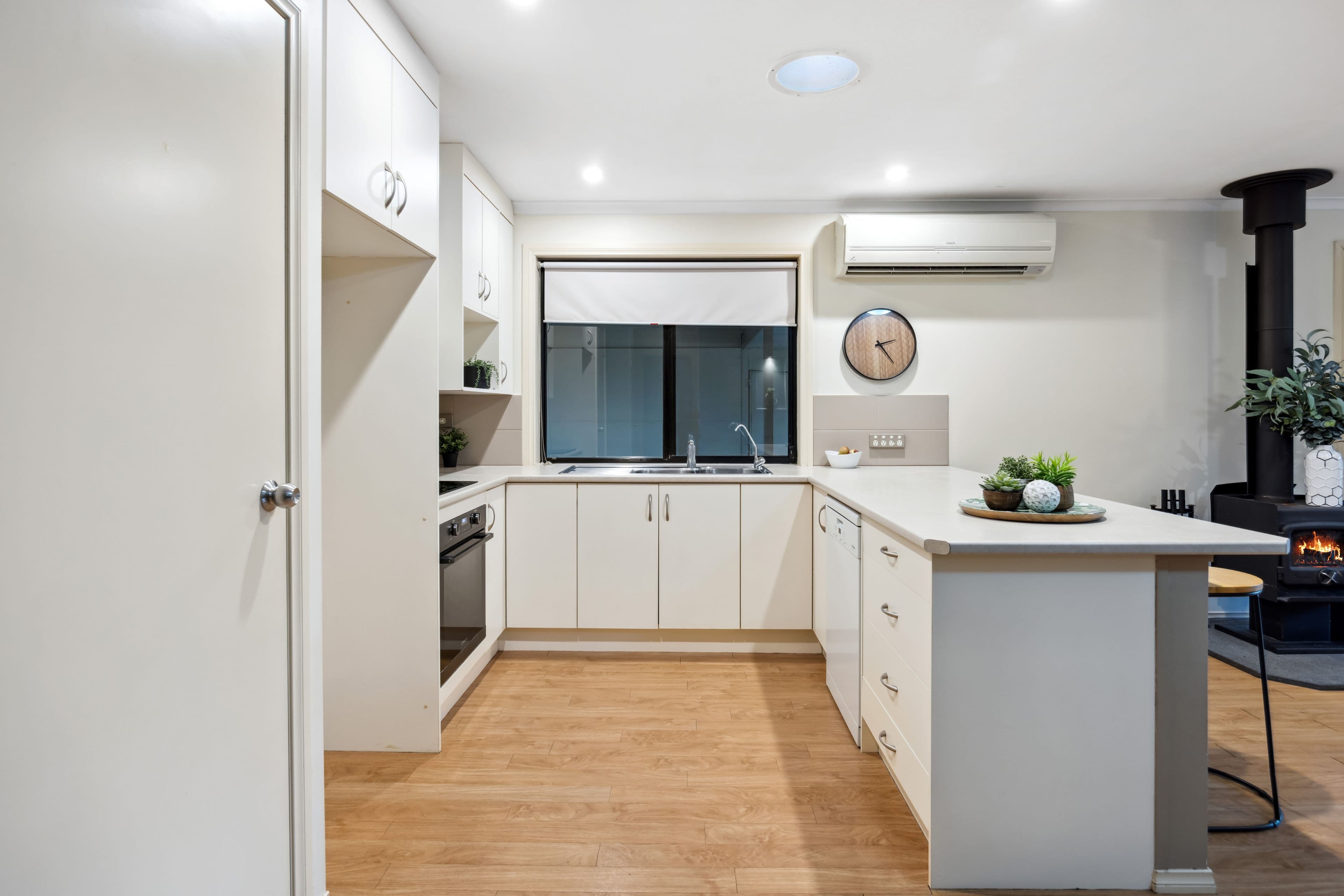 11 Duncan Crescent, Mount Barker SA 5251, Mount Barker - Thumbnail 4