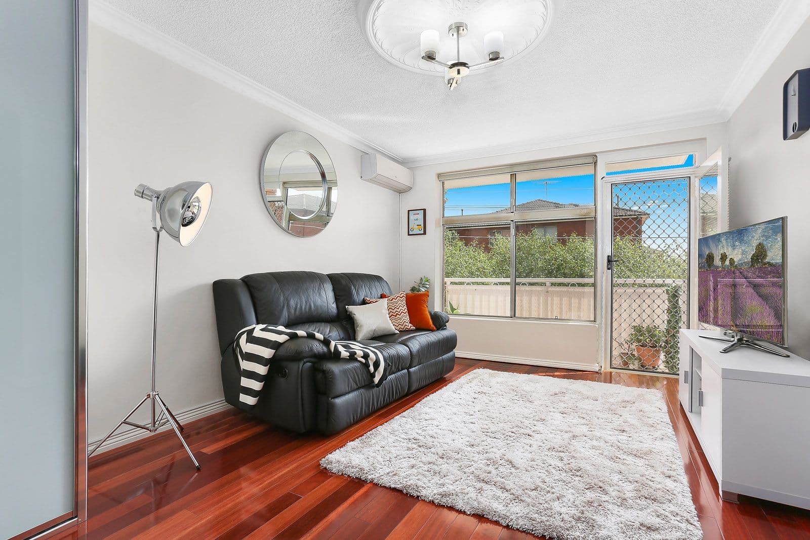 2 Barber Avenue, Eastlakes NSW 2018, Eastlakes - Thumbnail 2