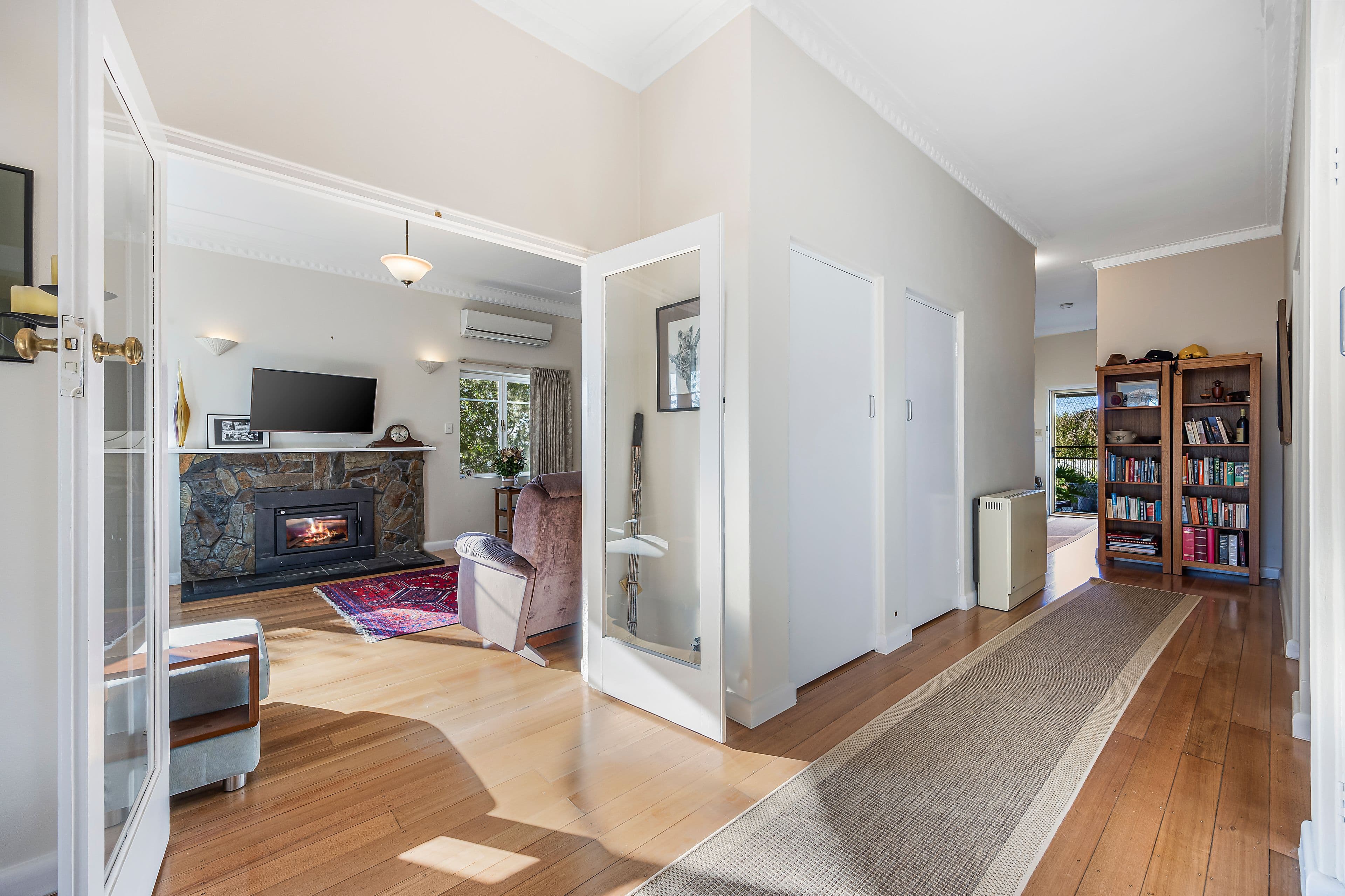 24 Ford Street, Ararat VIC 3377, Ararat - Thumbnail 2