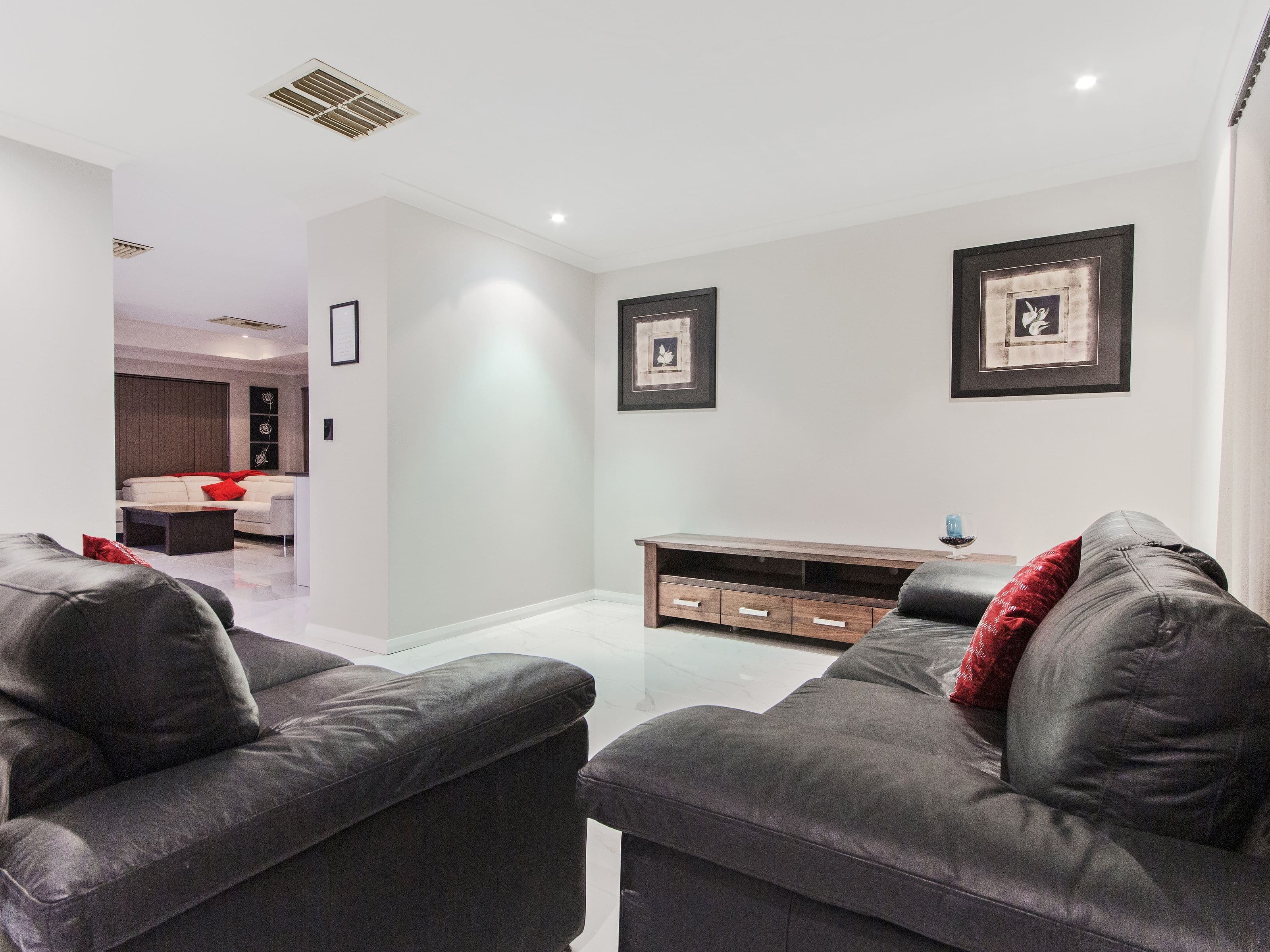 2 Enlie Lane, Warnbro WA 6169, Warnbro - Thumbnail 3