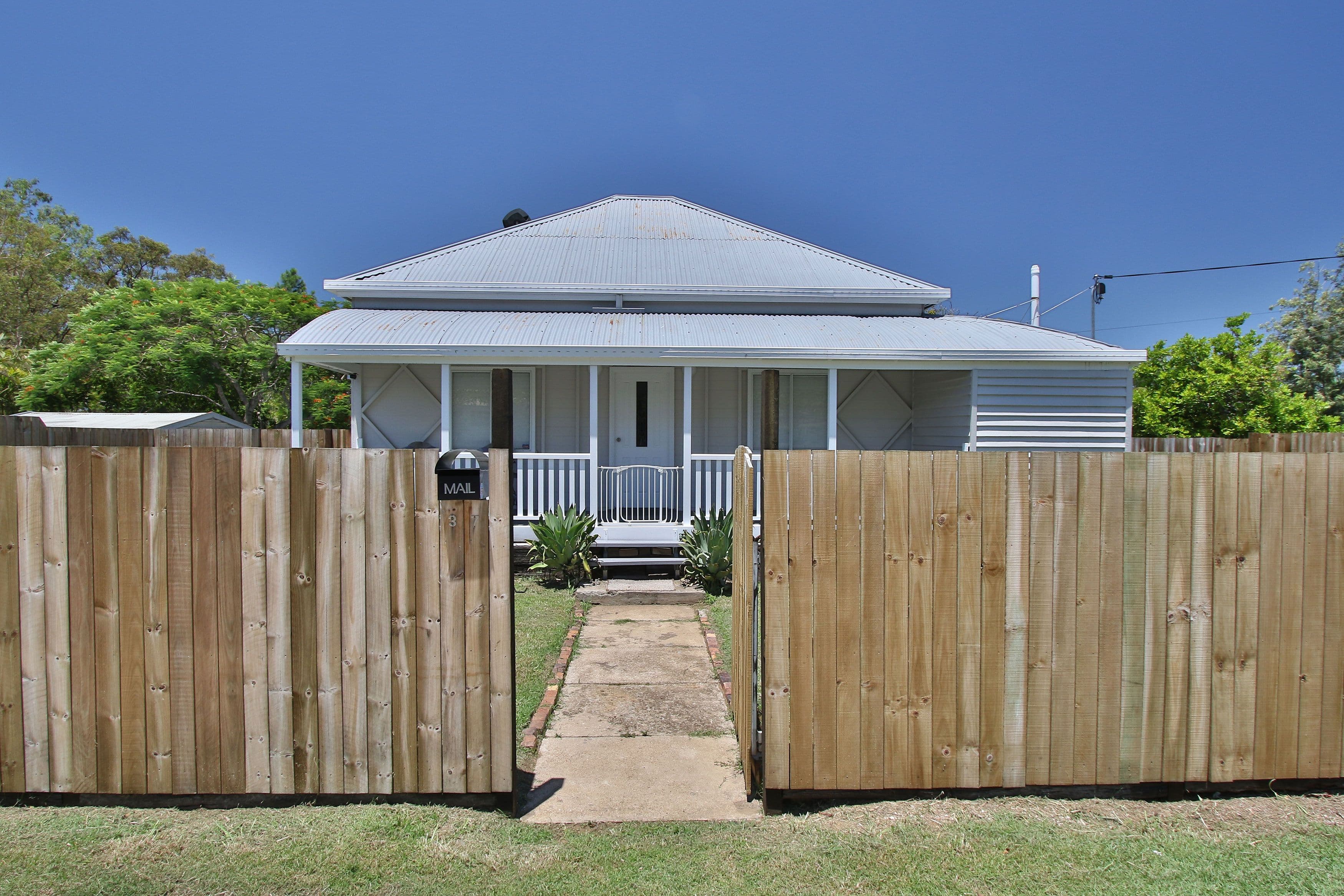 37 River Road, Dinmore QLD 4303, Dinmore - Image 1