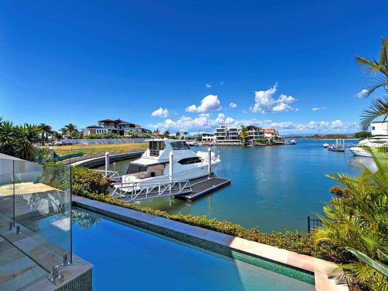 6 Hampton Court, Sovereign Islands QLD 4216, Sovereign Islands - Image 1