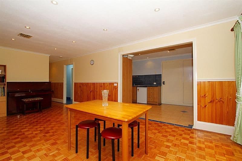 33 Tasman Drive, BUNDOORA VIC 3083, Bundoora - Thumbnail 4
