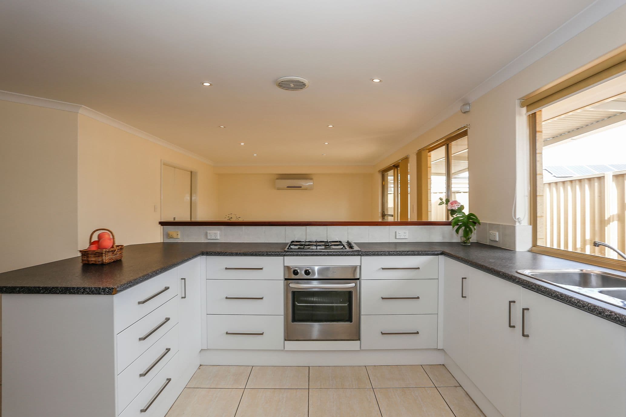 31A Kurrajong Blvde, Banksia Grove WA 6031, Banksia Grove - Thumbnail 7