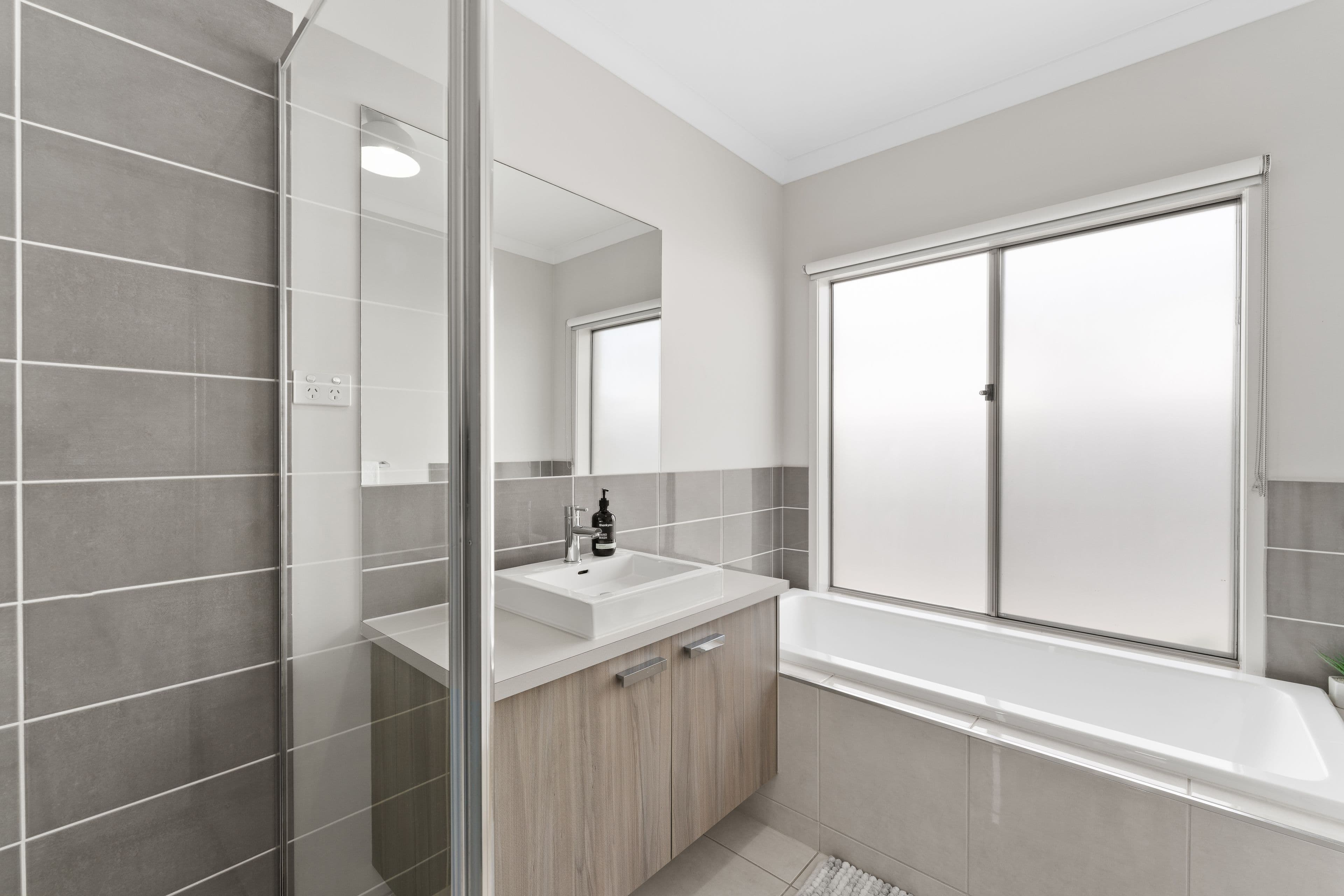21 Morand Street, Gisborne VIC 3437, Gisborne - Thumbnail 7