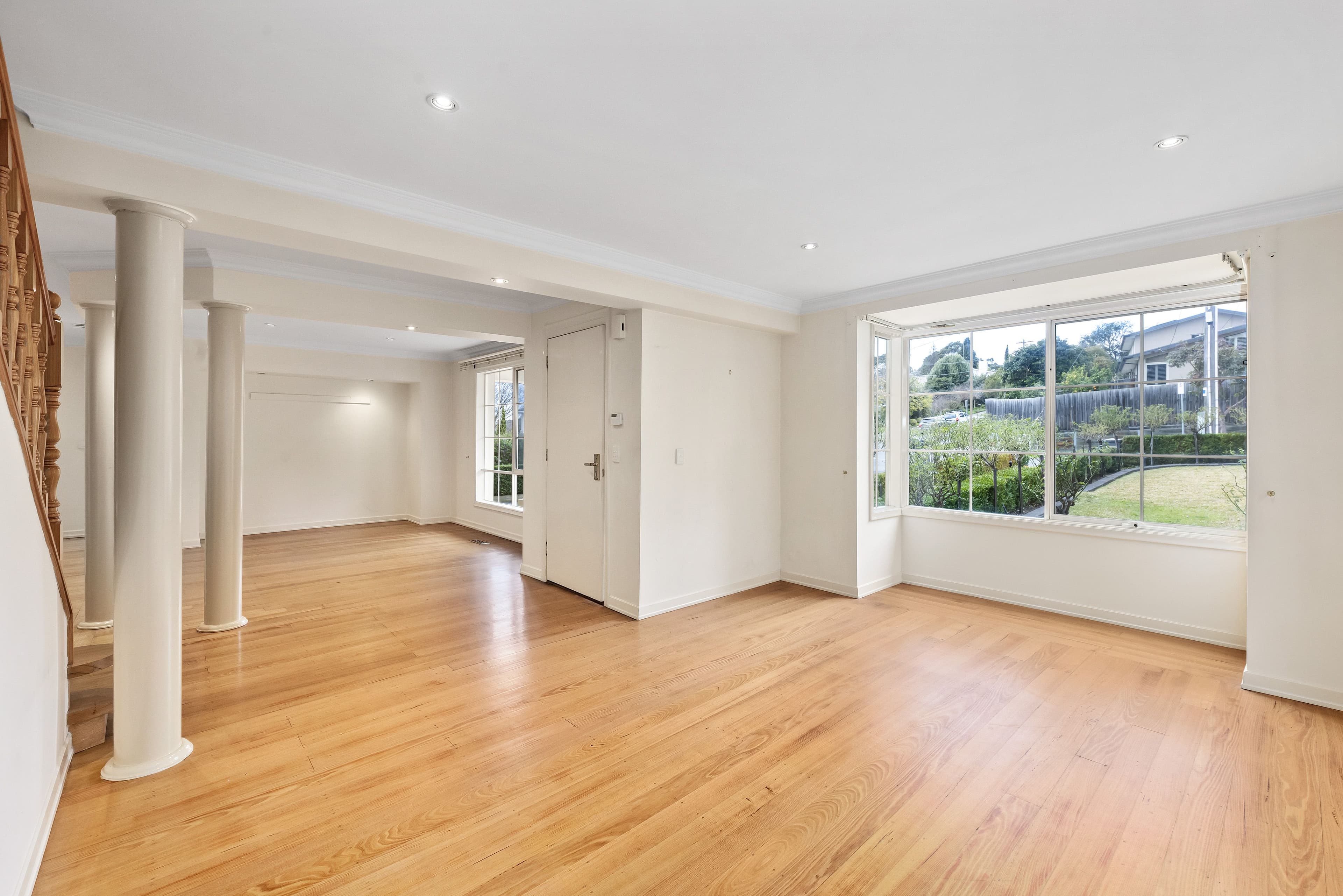 11 Stradmore Avenue, Templestowe VIC 3106, Templestowe - Thumbnail 2